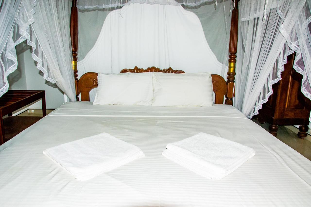 No Name Rest Hotel อูนาวาตูนา ภายนอก รูปภาพ
