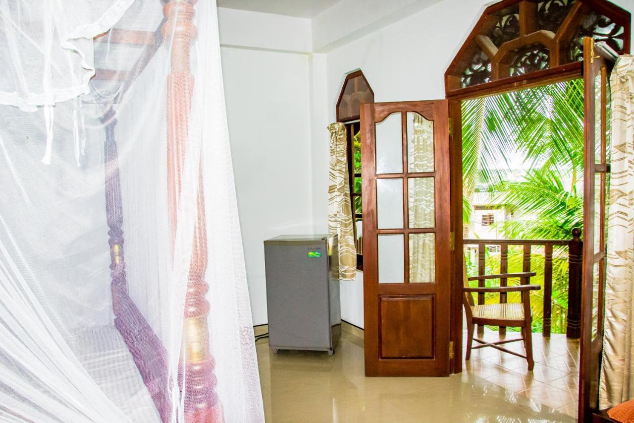 No Name Rest Hotel อูนาวาตูนา ภายนอก รูปภาพ