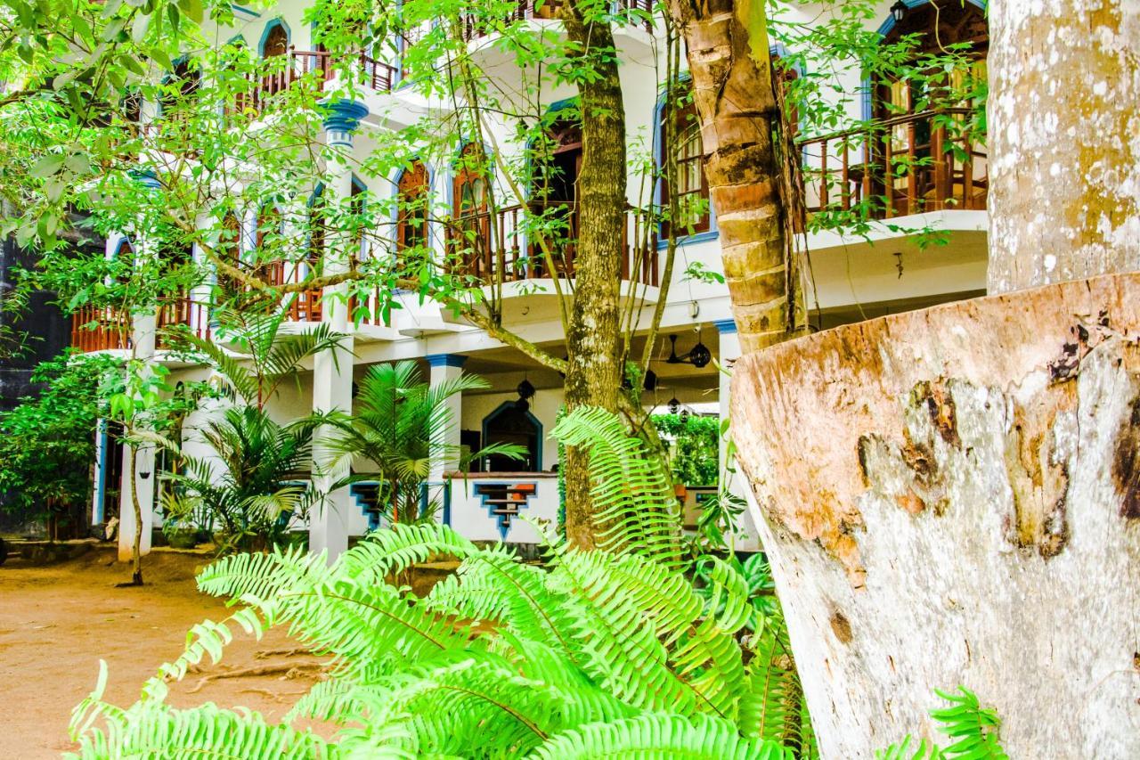 No Name Rest Hotel อูนาวาตูนา ภายนอก รูปภาพ