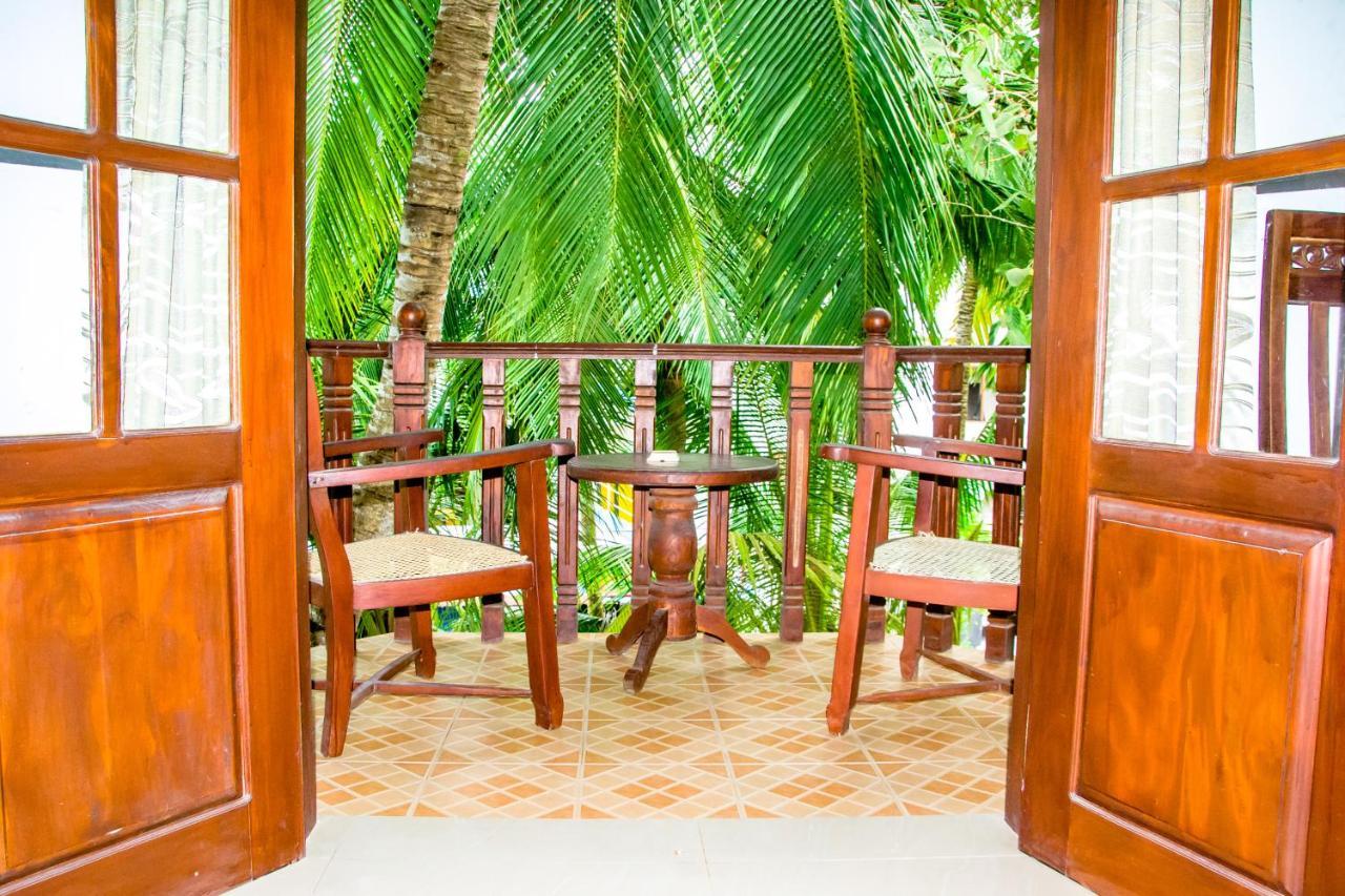 No Name Rest Hotel อูนาวาตูนา ภายนอก รูปภาพ