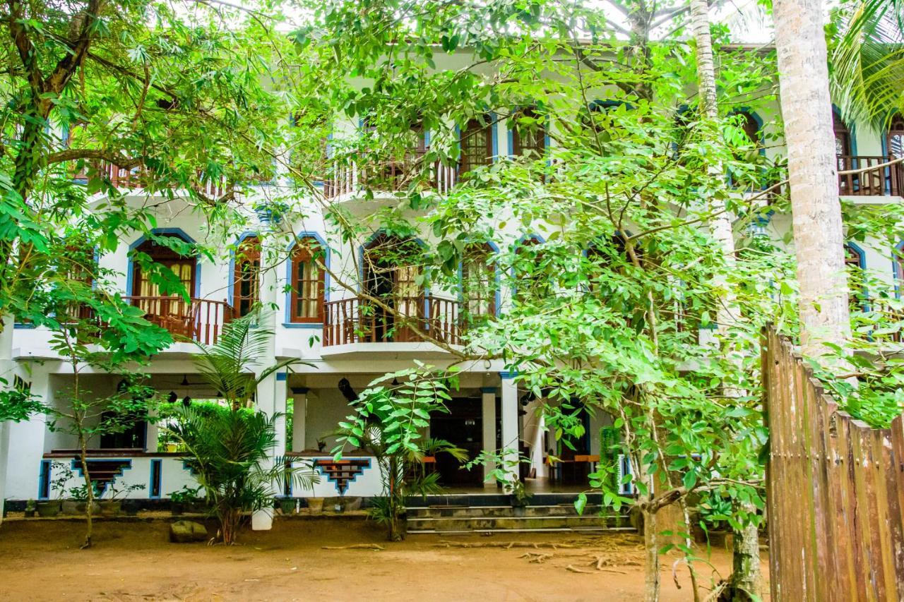No Name Rest Hotel อูนาวาตูนา ภายนอก รูปภาพ