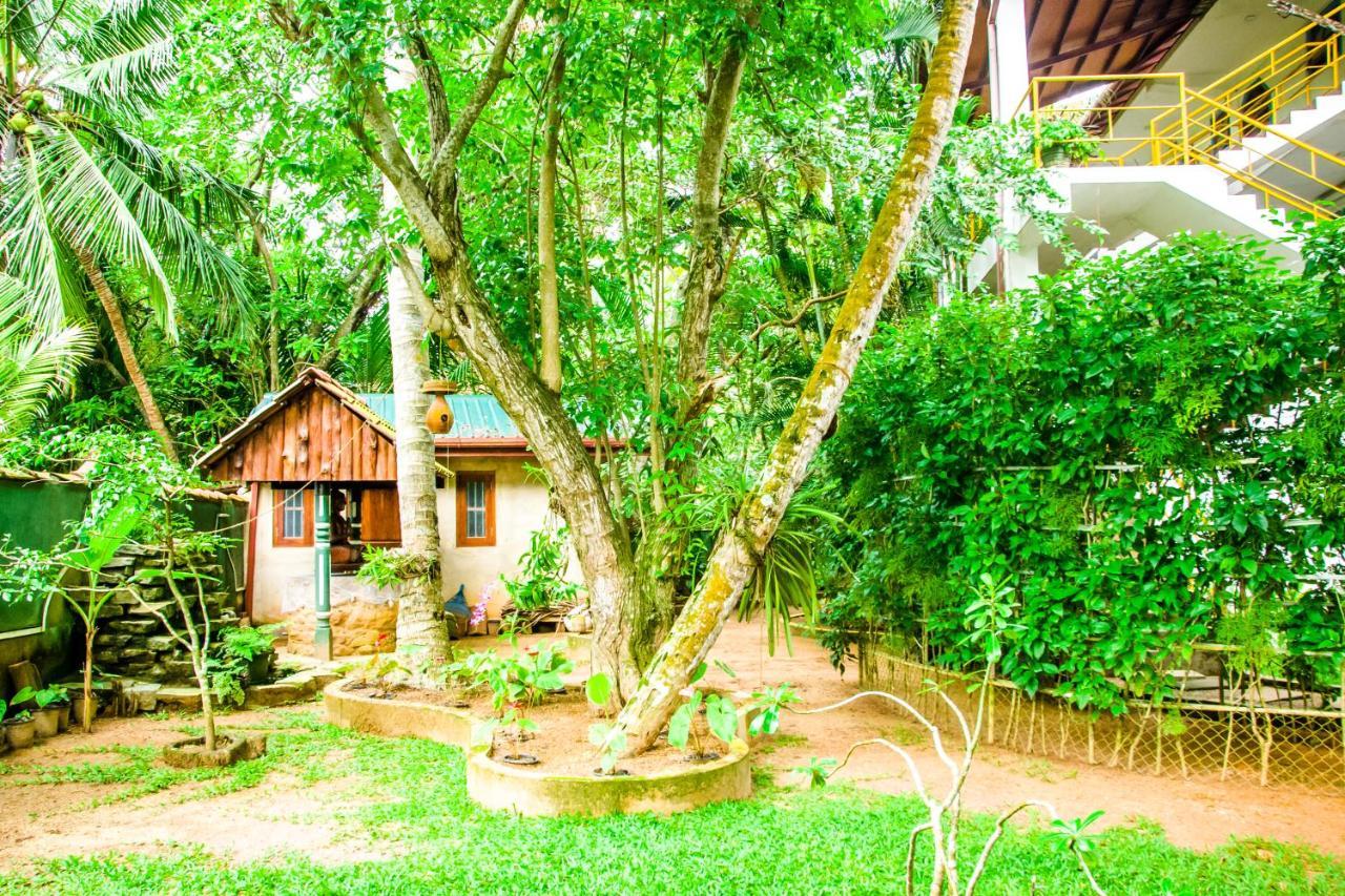 No Name Rest Hotel อูนาวาตูนา ภายนอก รูปภาพ