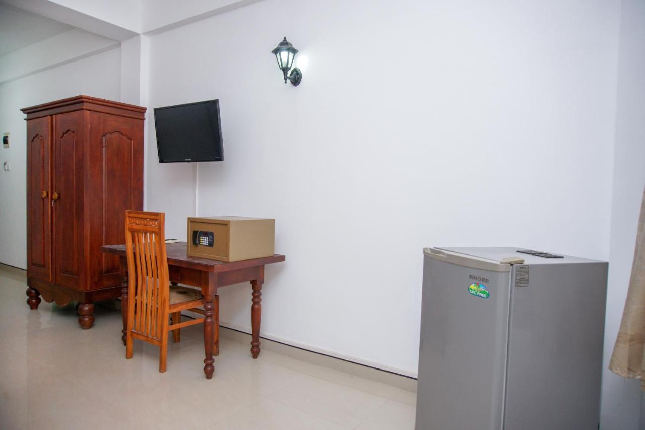 No Name Rest Hotel อูนาวาตูนา ภายนอก รูปภาพ