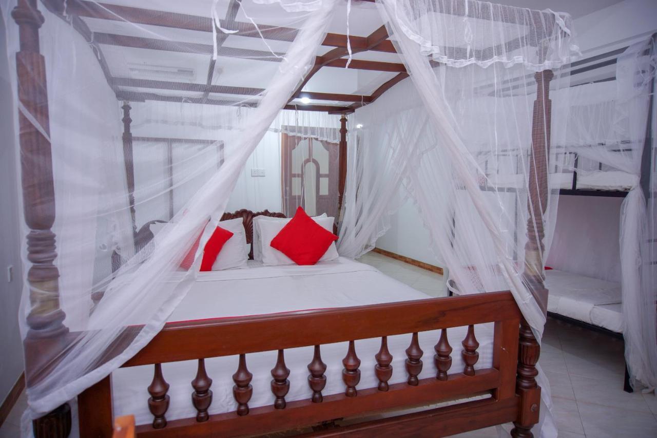 No Name Rest Hotel อูนาวาตูนา ภายนอก รูปภาพ